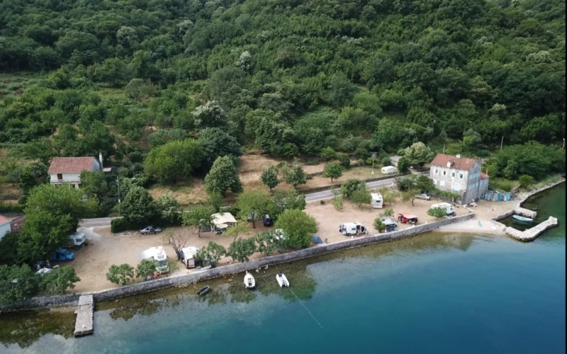 Camping Lara — Kotor Bay Campsite