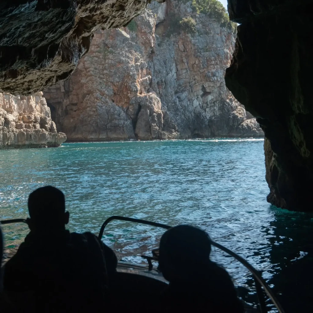 boka-bay-boat-tour (3)