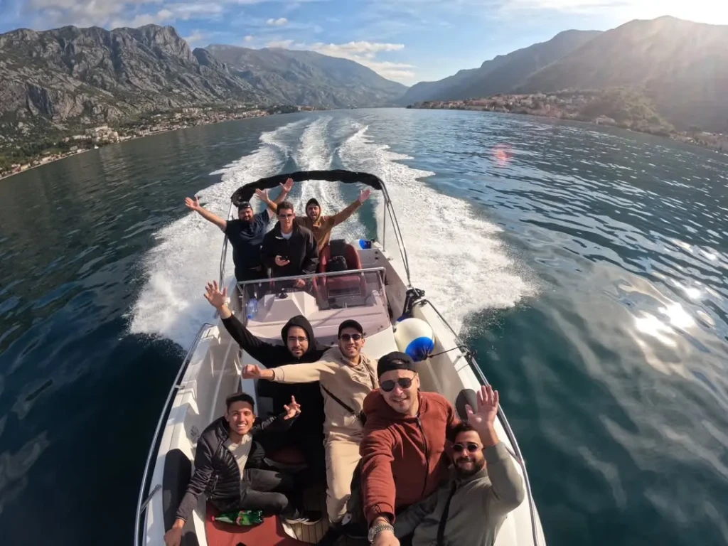boka-bay-boat-tour (6)